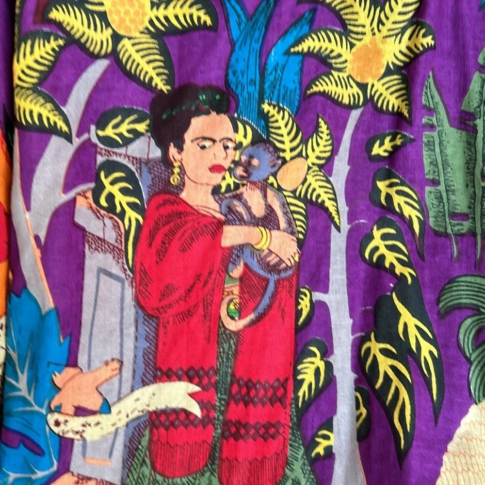Frida Kahlo Lightweight Robe - Picture 10 of 13